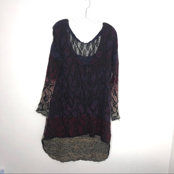 Free People Sweaters - Free People V Neck Hi Low Tunic Print Sweater S